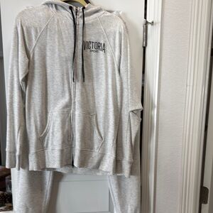 Victoria Sport Gray Sweatpants